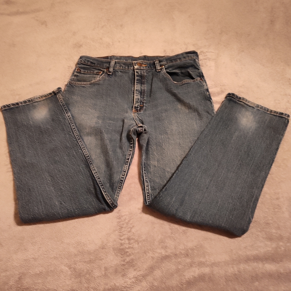 Wrangler Blue Relaxed Jeans Comfortable Everyday Wear